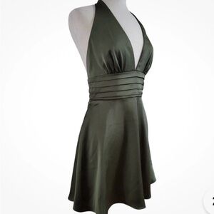 Chic Backless Olive Dress